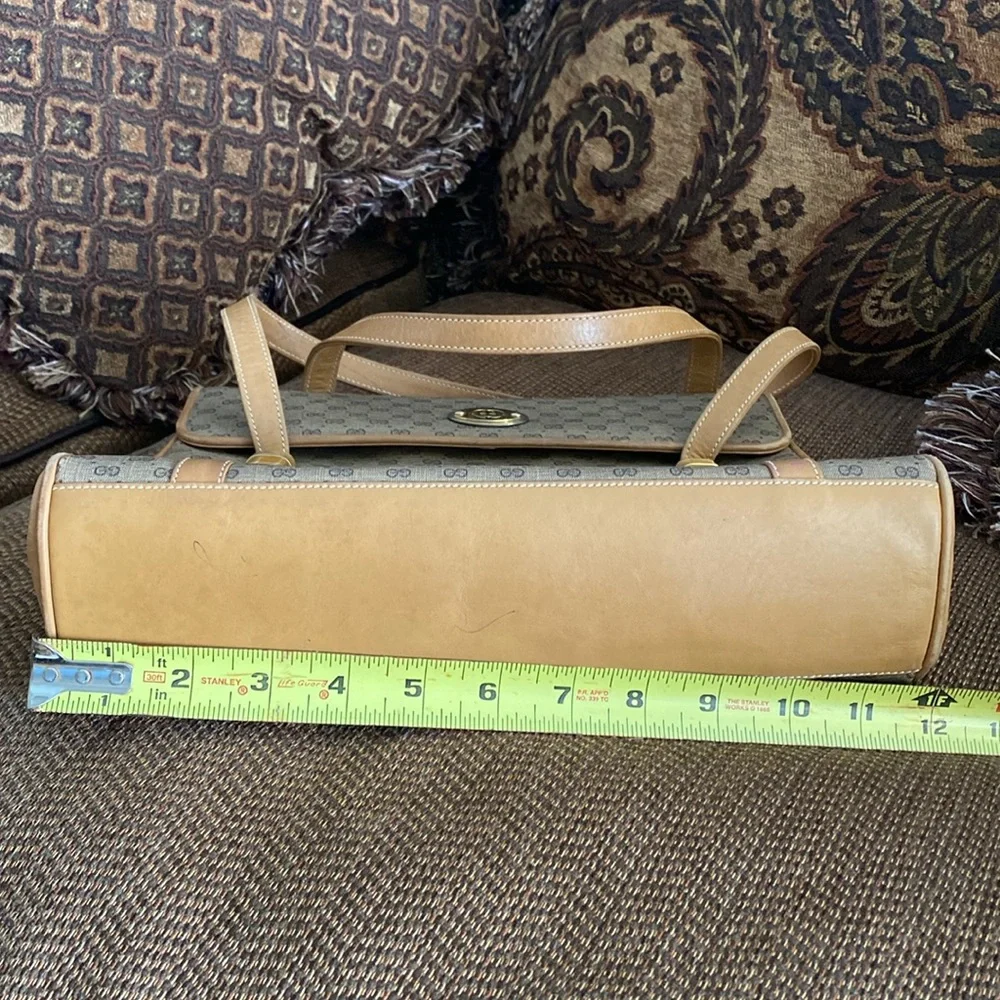 Vintage Gucci handbag - Picture 13 of 17